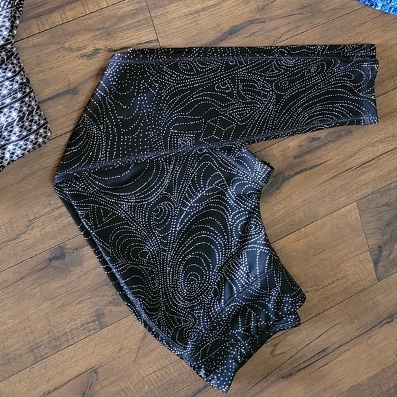 Assorted - Legging Bundle‎ Set of 3 - Picture 5 of 5